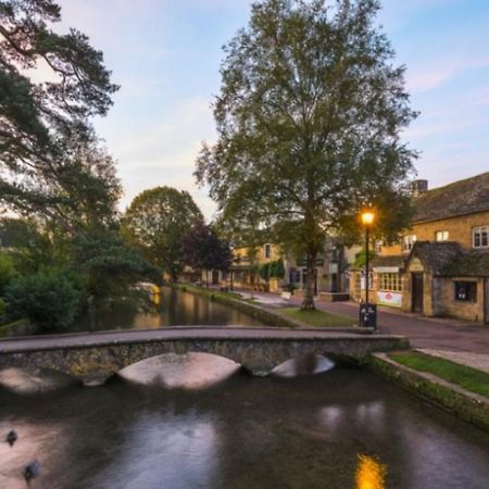 ホテルMavis In The Cotswolds バートン・オン・ザ・ウォーター エクステリア 写真