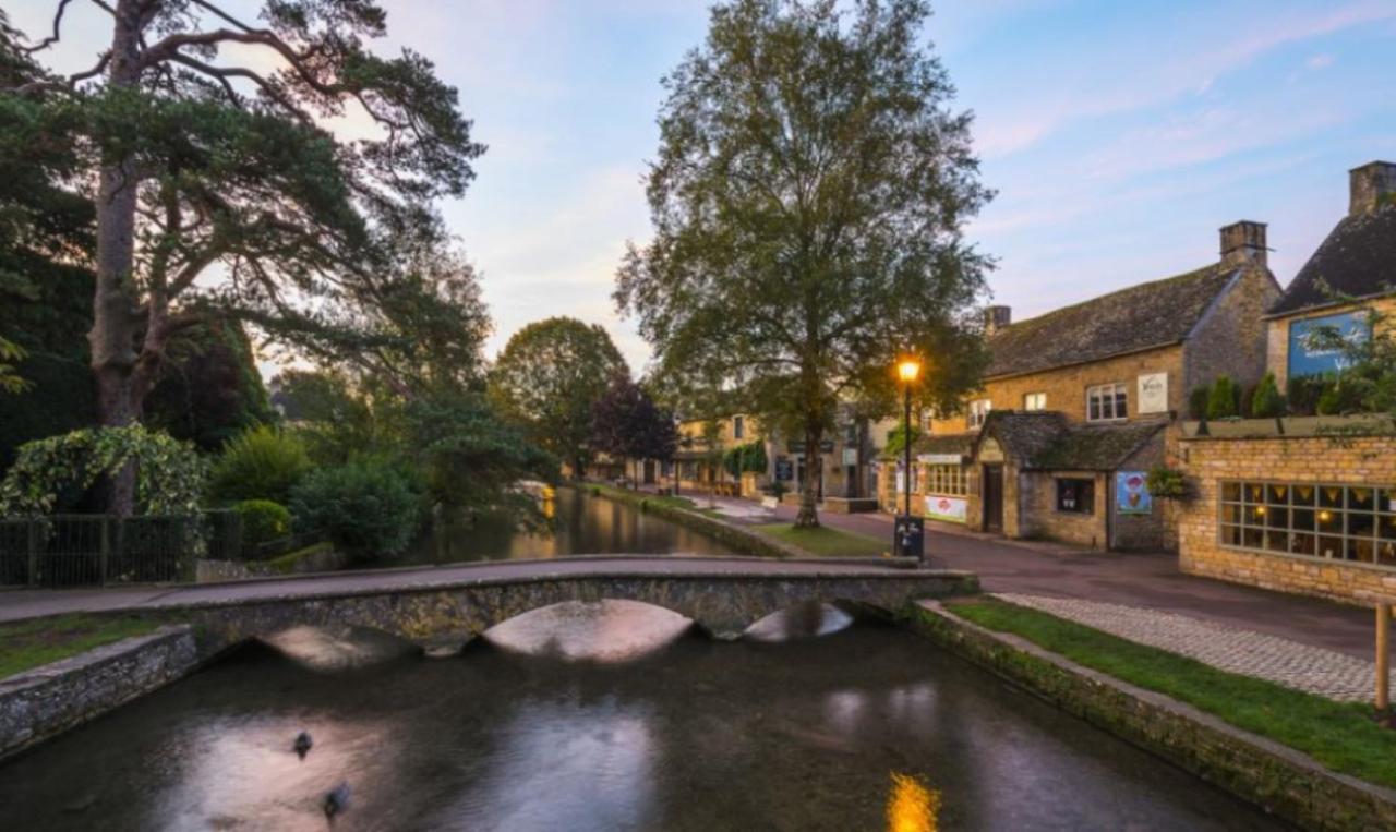 ホテルMavis In The Cotswolds バートン・オン・ザ・ウォーター エクステリア 写真